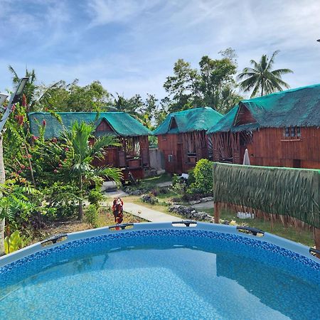 Nirvana Resort & Dive Centre - Моалбоал Экстерьер фото