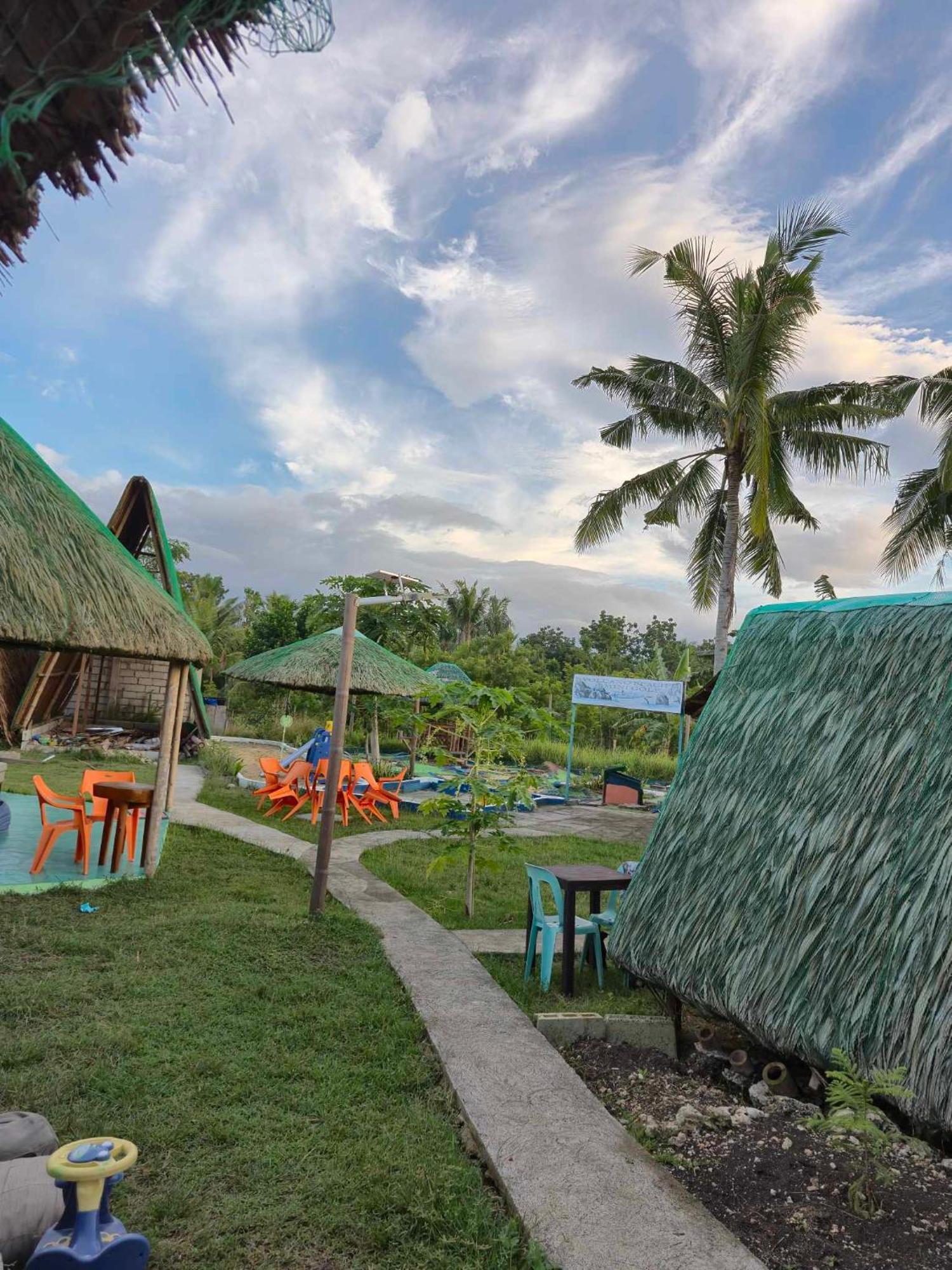 Nirvana Resort & Dive Centre - Моалбоал Экстерьер фото